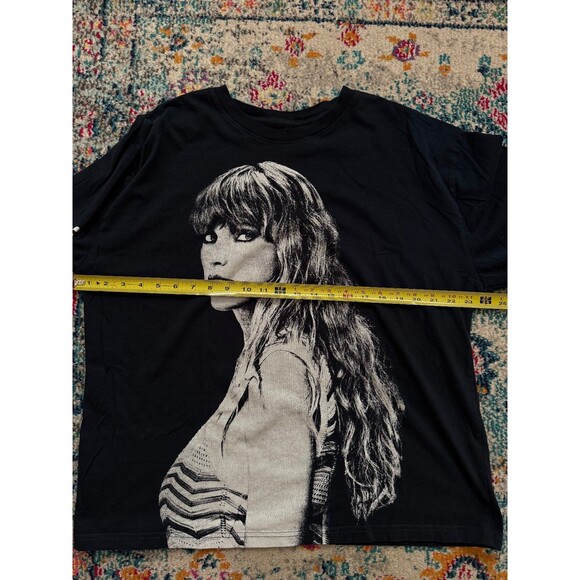 Taylor Swift The Eras Tour Long Sleeve Concert T-Shirt Size Large Swiftie - Picture 6 of 7